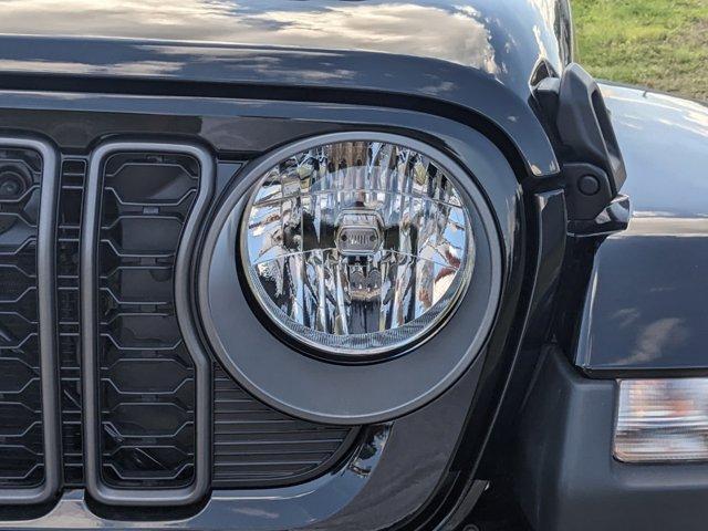 new 2025 Jeep Gladiator car, priced at $41,547