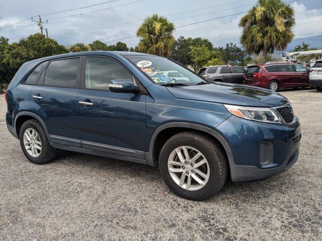 used 2014 Kia Sorento car, priced at $6,984