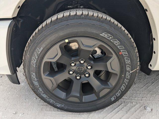 new 2025 Ram 1500 car, priced at $52,672