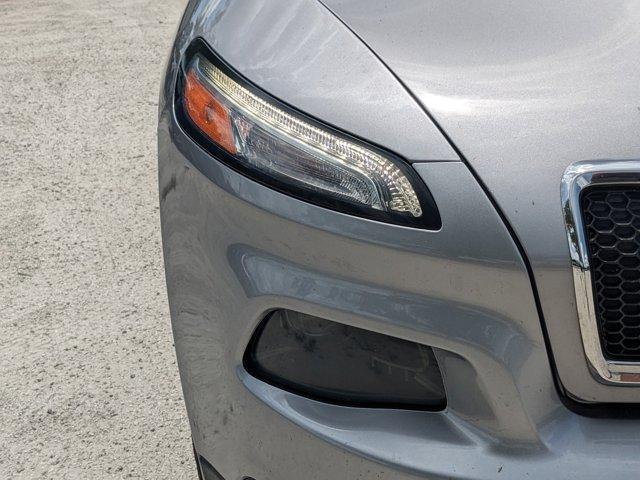used 2018 Jeep Cherokee car, priced at $11,484