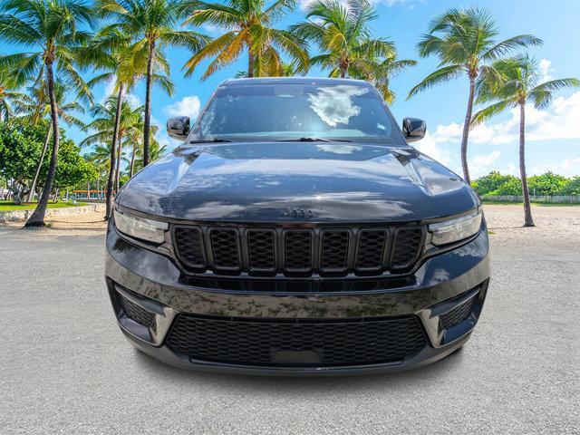used 2022 Jeep Grand Cherokee car, priced at $24,984