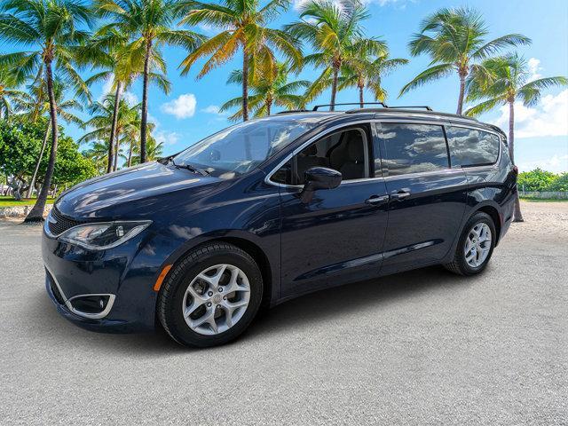 used 2019 Chrysler Pacifica car, priced at $9,984
