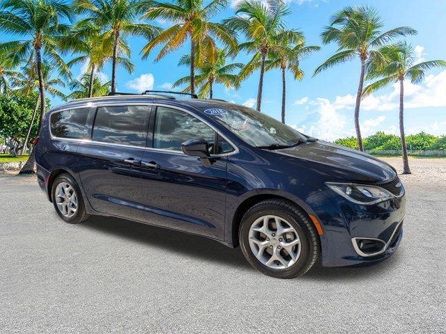 used 2019 Chrysler Pacifica car, priced at $9,984