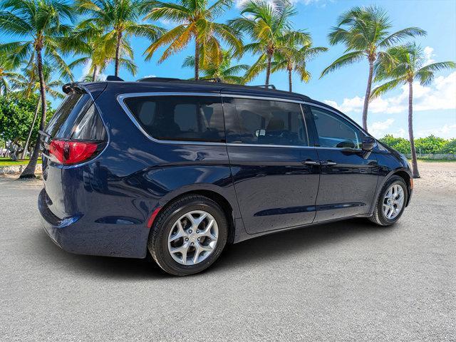 used 2019 Chrysler Pacifica car, priced at $9,984