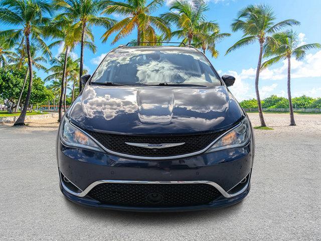 used 2019 Chrysler Pacifica car, priced at $9,984