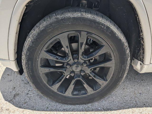 used 2020 Jeep Grand Cherokee car, priced at $18,934