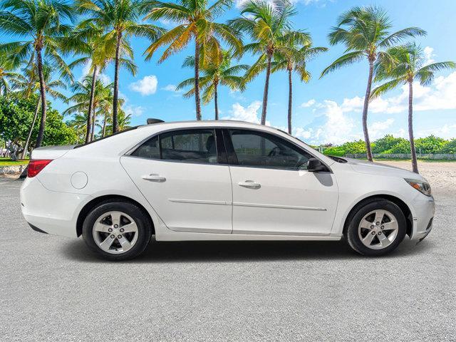 used 2015 Chevrolet Malibu car, priced at $12,384