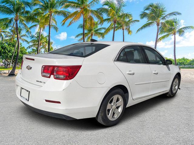 used 2015 Chevrolet Malibu car, priced at $12,384