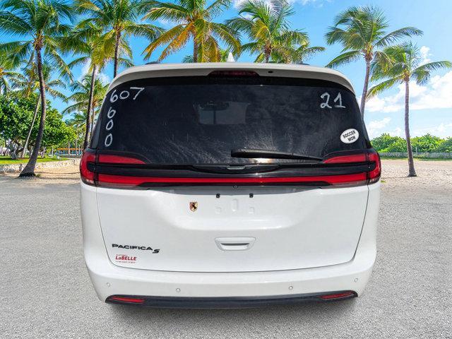 used 2021 Chrysler Pacifica car, priced at $25,784