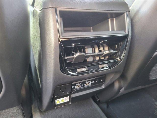 new 2025 Jeep Grand Cherokee car, priced at $39,984