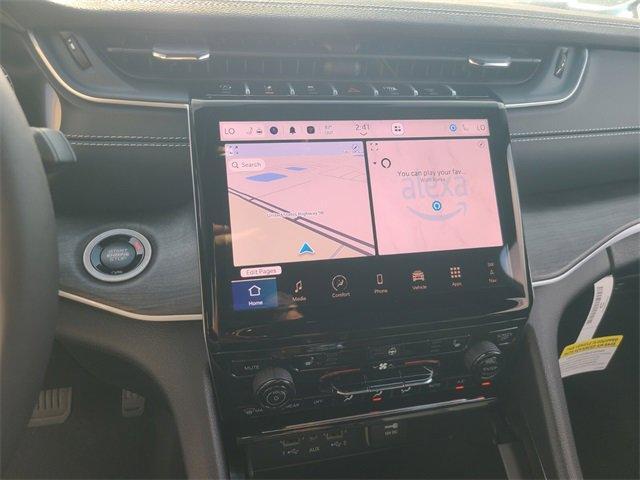 new 2025 Jeep Grand Cherokee car, priced at $39,984