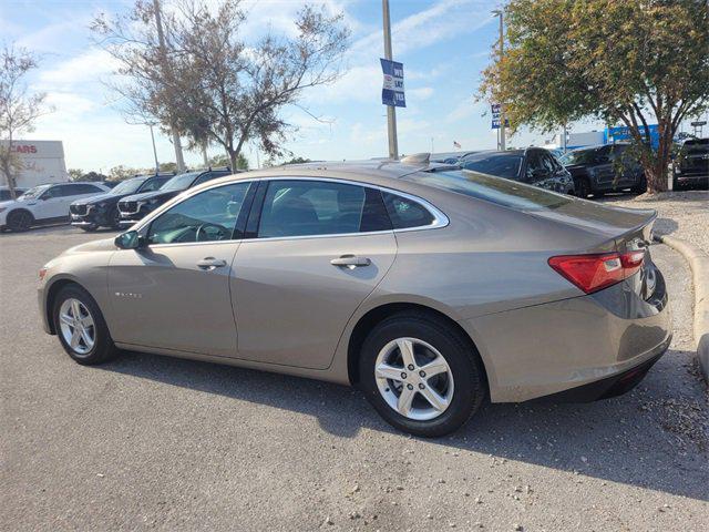 used 2024 Chevrolet Malibu car