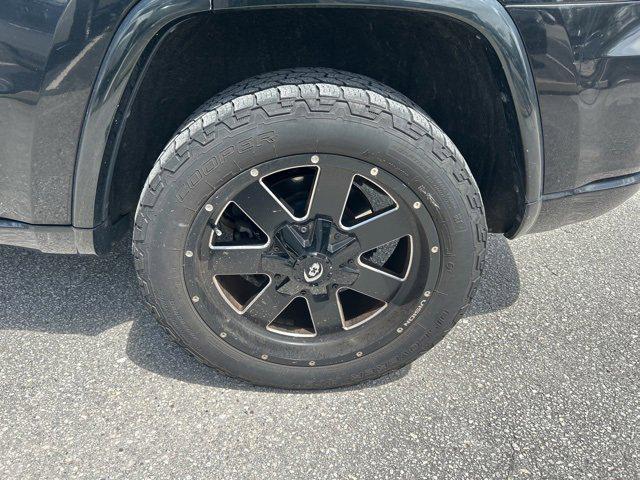 used 2015 Jeep Grand Cherokee car, priced at $13,988