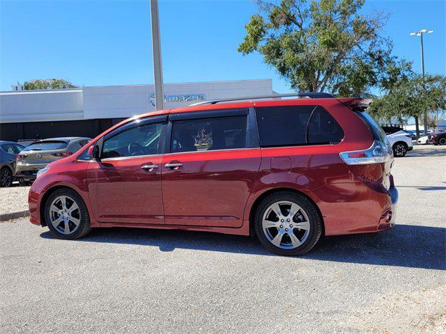 used 2017 Toyota Sienna car