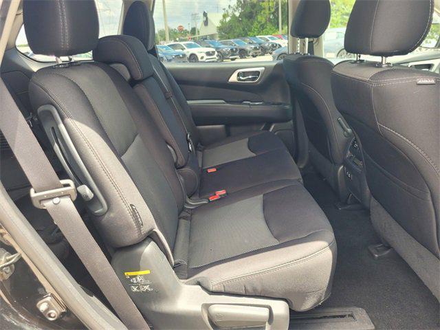 used 2020 Nissan Pathfinder car, priced at $20,000