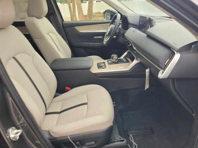 new 2025 Mazda CX-90 car, priced at $47,654