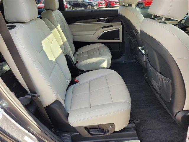 used 2022 Kia Telluride car