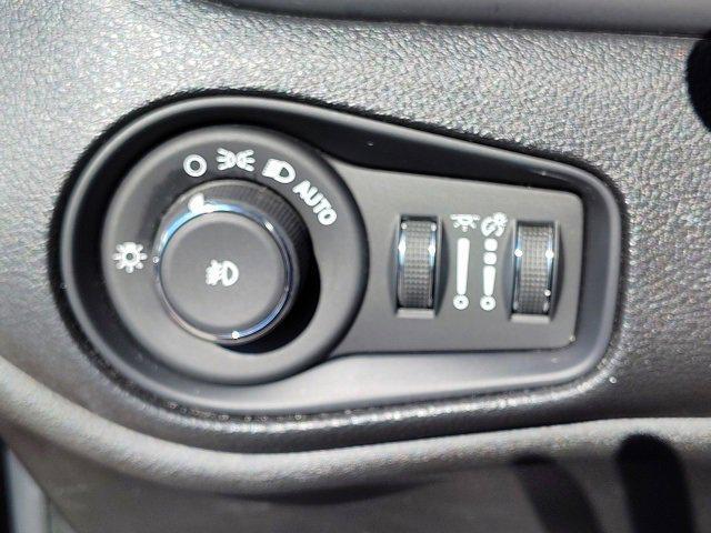 used 2018 Jeep Renegade car, priced at $11,487