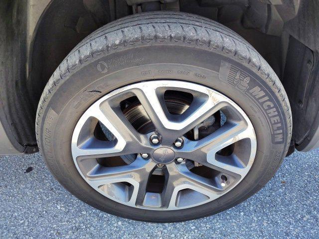 used 2018 Jeep Renegade car, priced at $11,487