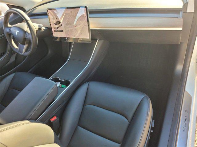 used 2019 Tesla Model 3 car