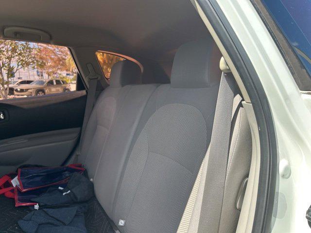 used 2015 Nissan Rogue Select car, priced at $7,000