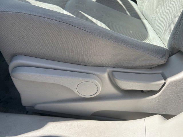 used 2015 Nissan Rogue Select car, priced at $7,000