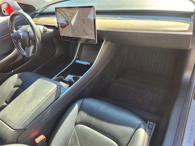 used 2018 Tesla Model 3 car