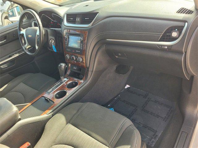 used 2014 Chevrolet Traverse car, priced at $10,000