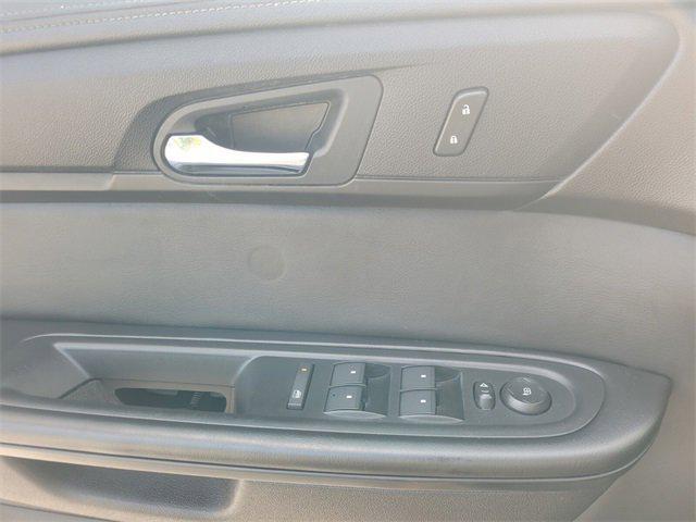 used 2014 Chevrolet Traverse car, priced at $9,000