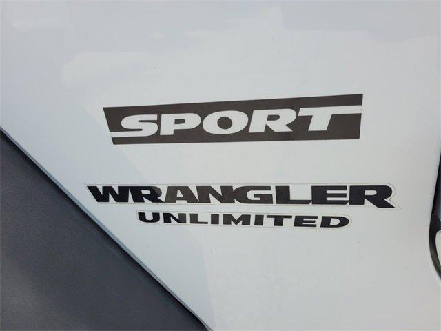 used 2015 Jeep Wrangler Unlimited car, priced at $16,487