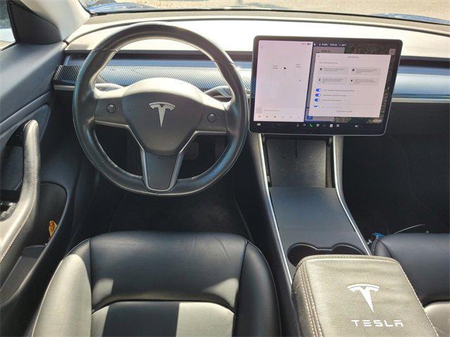 used 2019 Tesla Model 3 car