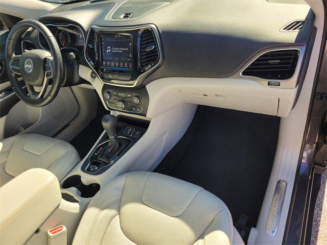 used 2019 Jeep Cherokee car