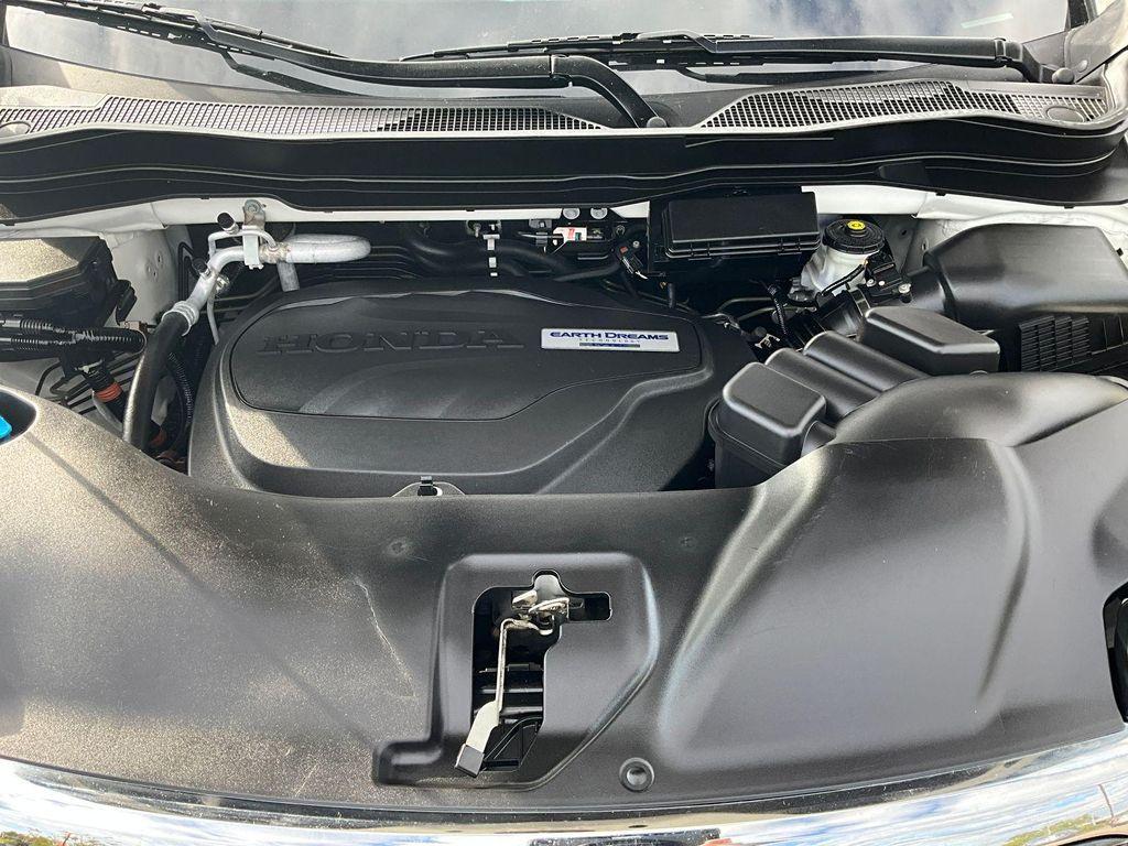 used 2017 Honda Pilot car, priced at $23,200