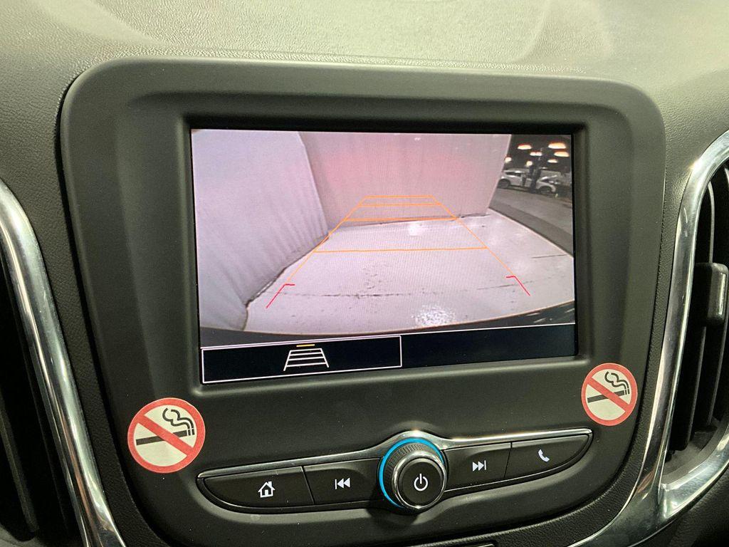 used 2023 Chevrolet Equinox car, priced at $22,400