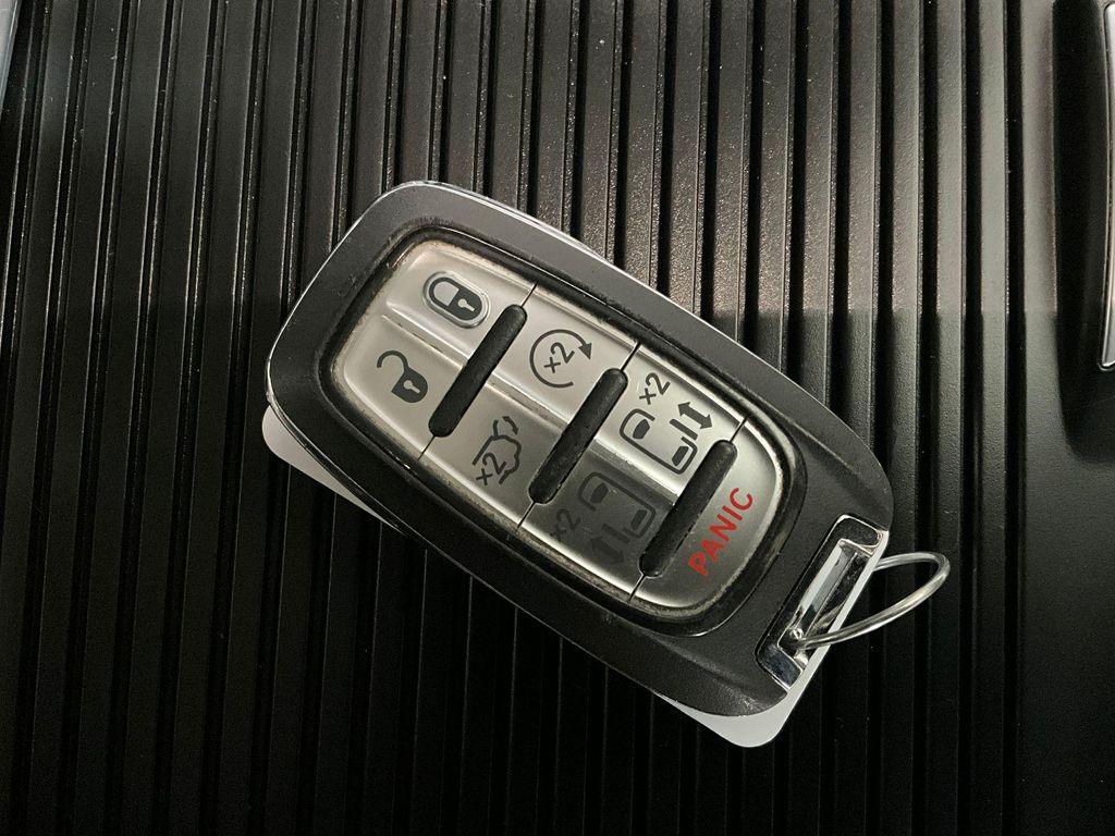 used 2024 Chrysler Pacifica car, priced at $29,600