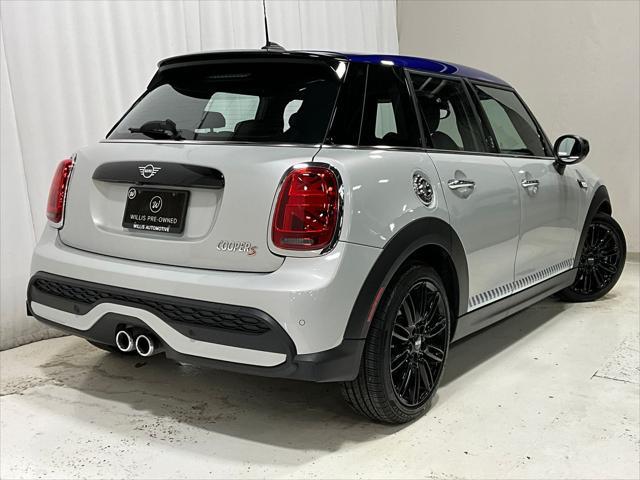 used 2022 MINI Hardtop car, priced at $25,000