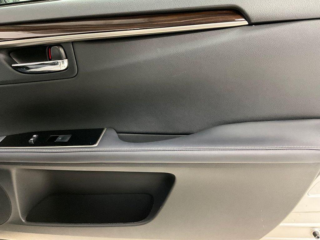 used 2018 Lexus ES 350 car, priced at $18,900
