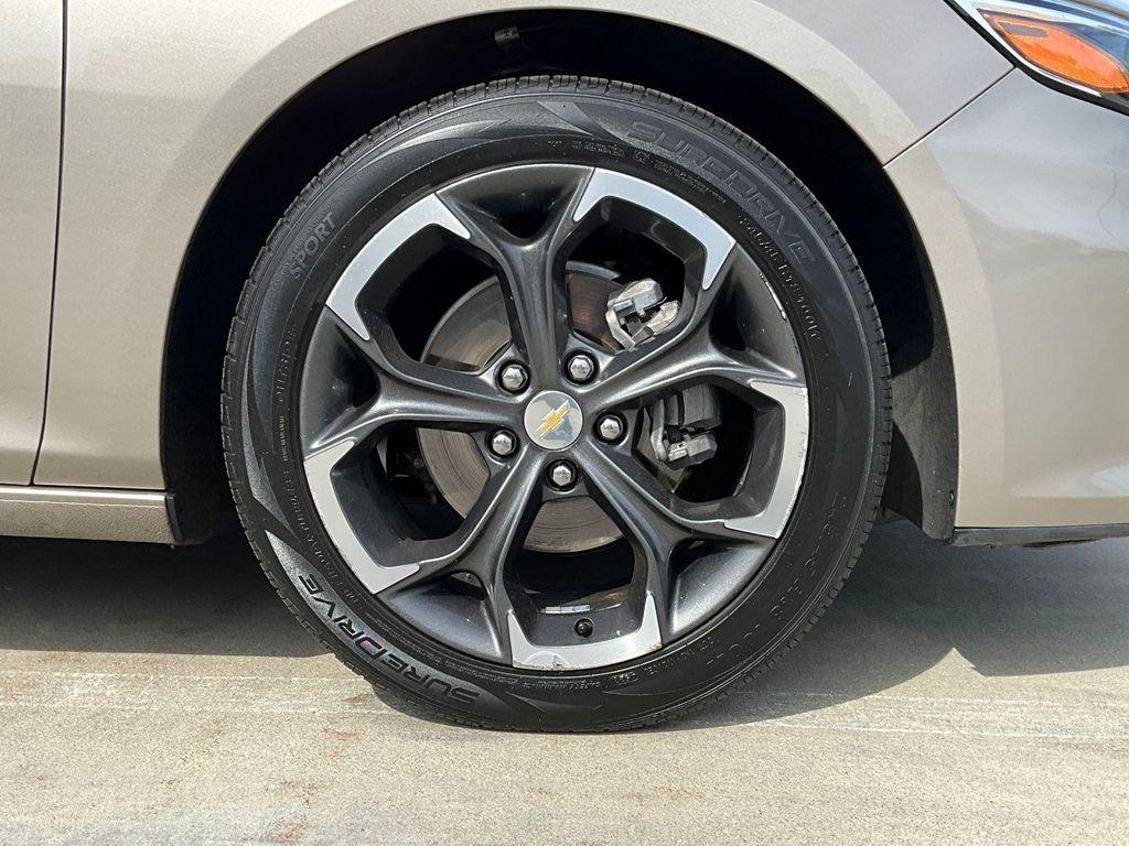 used 2022 Chevrolet Malibu car, priced at $18,900