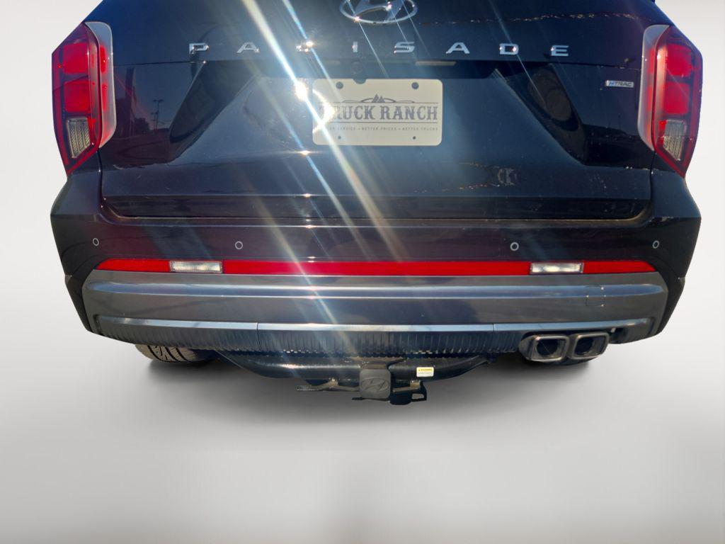used 2023 Hyundai Palisade car, priced at $38,938