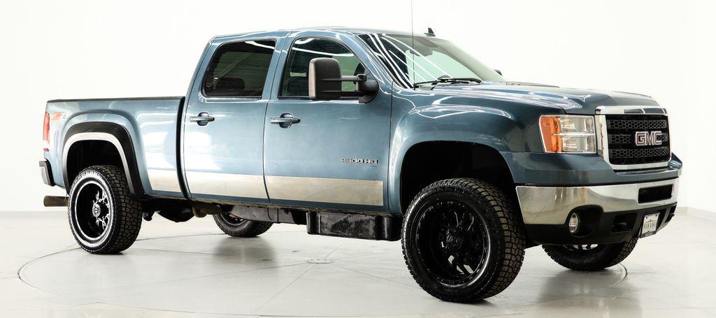 used 2011 GMC Sierra 2500 car, priced at $29,990
