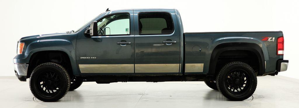 used 2011 GMC Sierra 2500 car, priced at $29,990