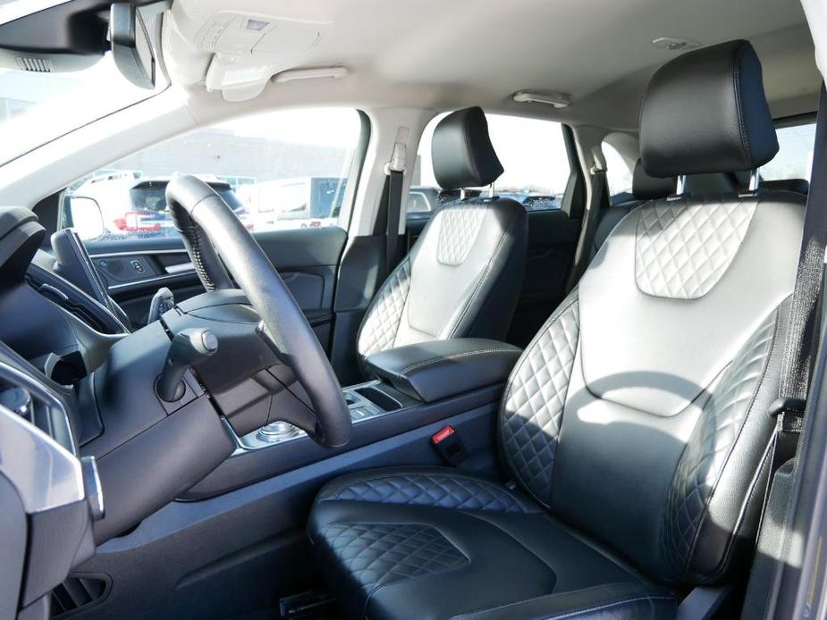 used 2024 Ford Edge car, priced at $35,000