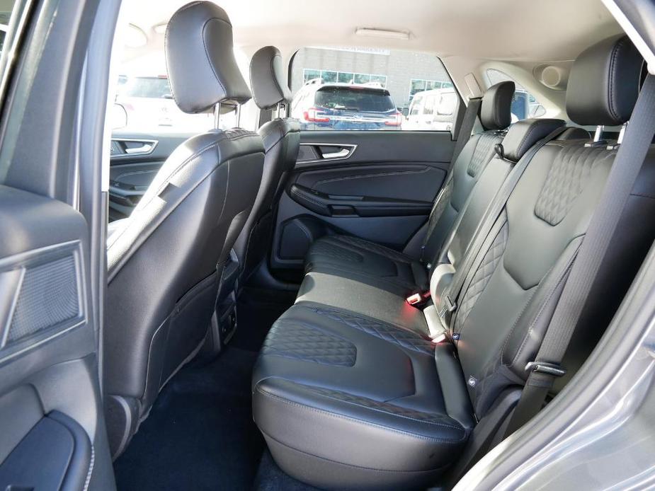 used 2024 Ford Edge car, priced at $35,000