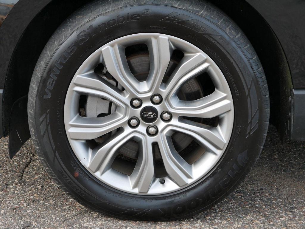 used 2024 Ford Edge car, priced at $29,500