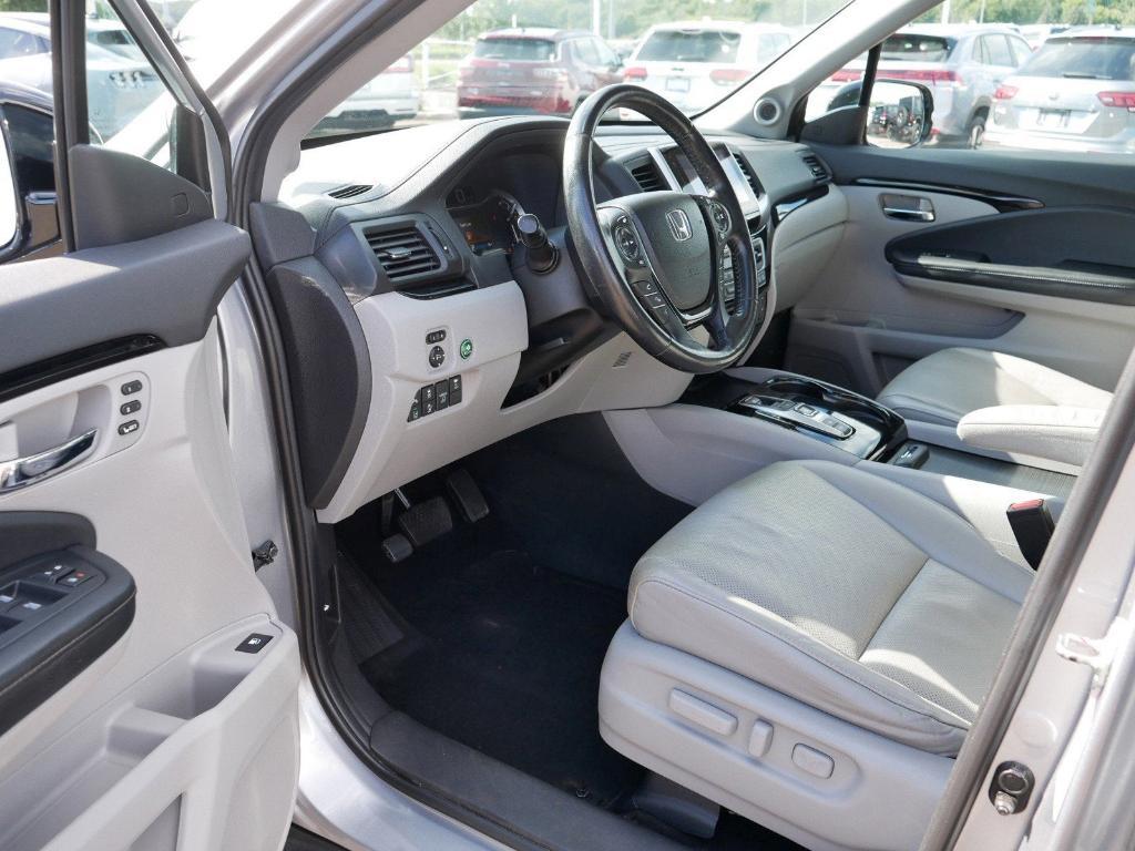 used 2020 Honda Ridgeline car, priced at $28,000