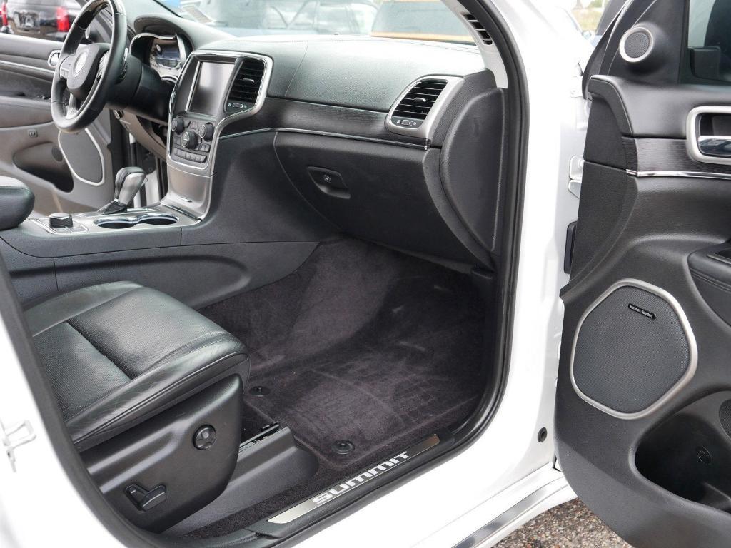 used 2017 Jeep Grand Cherokee car, priced at $22,000
