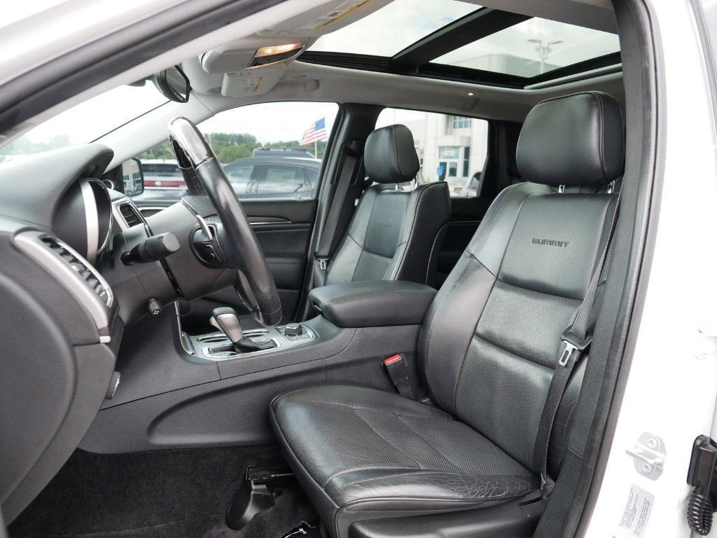 used 2017 Jeep Grand Cherokee car, priced at $22,000