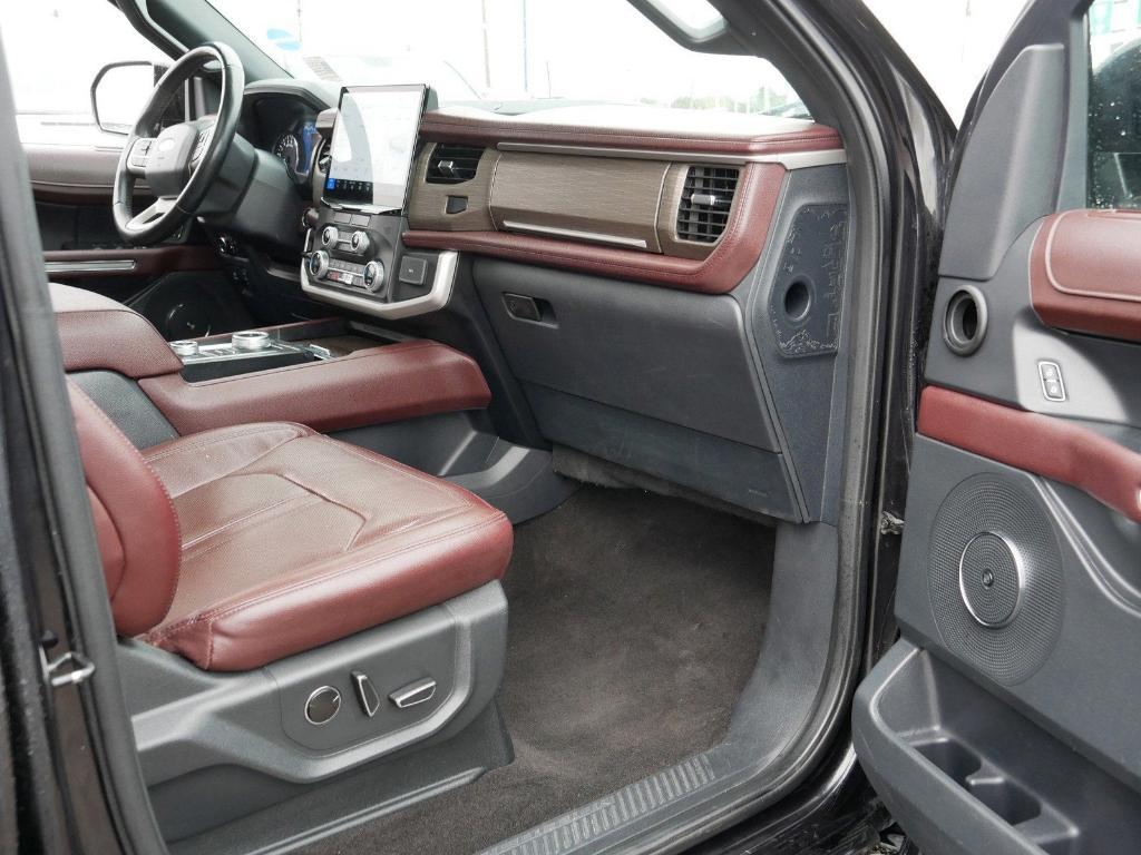 used 2023 Ford Expedition car, priced at $46,350