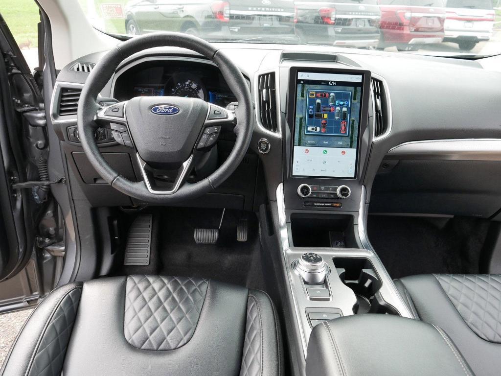 used 2024 Ford Edge car, priced at $29,500