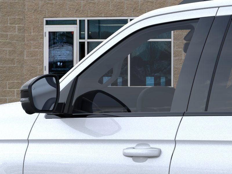 new 2025 Ford Expedition car, priced at $83,680